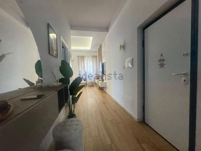 Appartamento in vendita di 107 m² in Via Cavour, 4