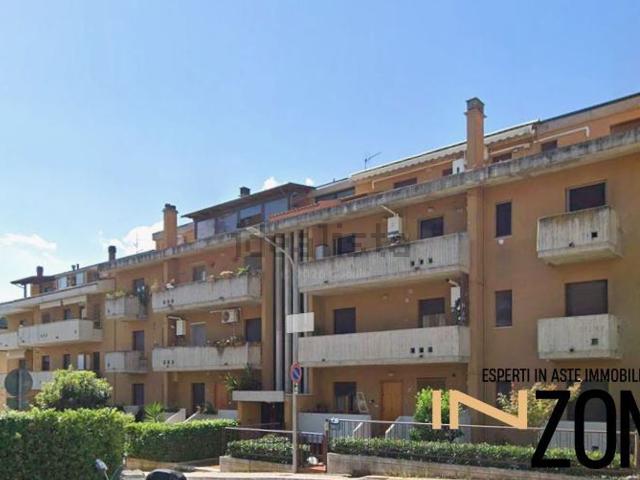Appartamento in vendita di 107 m² in Via Cagliari, 3