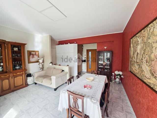 Appartamento in vendita di 107 m² in Via Carlo Collodi, 26