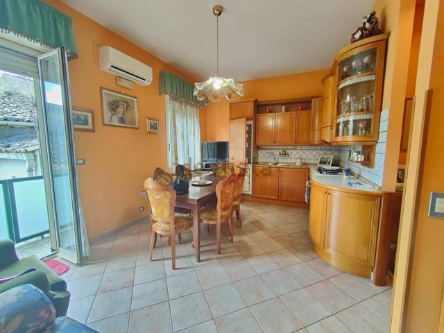 Appartamento in vendita di 107 m² in Via Carrubelle, 26