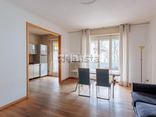 Appartamento in vendita di 107 m² in Via Cimarosa, 7
