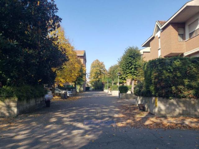Appartamento in vendita di 107 m² in Via A. Grandi