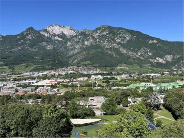 Appartamento in vendita di 107 m² in Via Angelo Bettini, 8