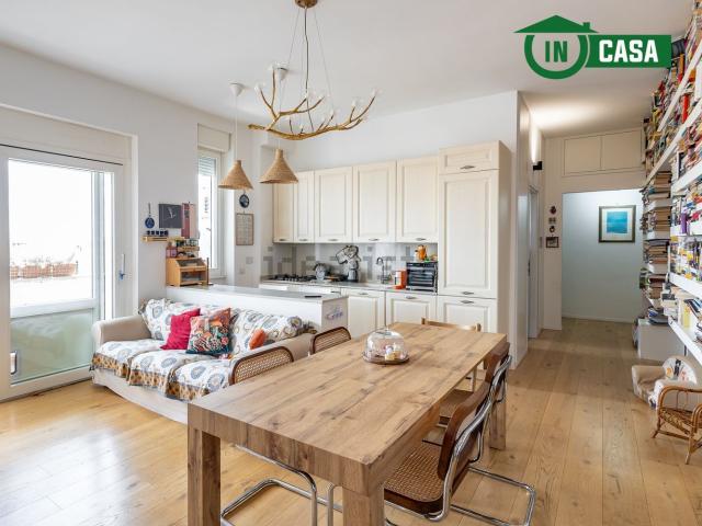 Appartamento in vendita di 107 m² in Via Alberto da Giussano