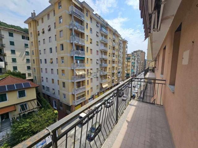Appartamento in vendita di 107 m² in Via Alcide De Gasperi, 29