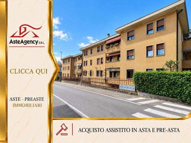 Appartamento in vendita di 107 m² in Via Araldo e Monte, 2