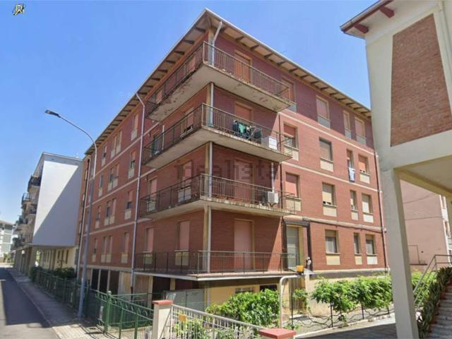 Appartamento in vendita di 107 m² in Via G. Pascoli, 5