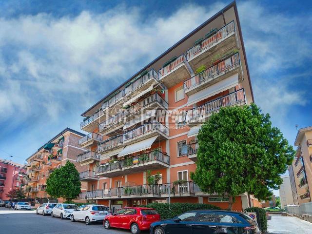 Appartamento in vendita di 107 m² in Via Giuseppe Gioacchino Belli, 2