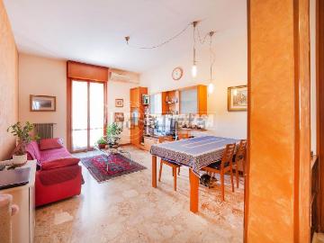 Appartamento in vendita di 107 m² in Via Giuseppe Gioacchino Belli, 2