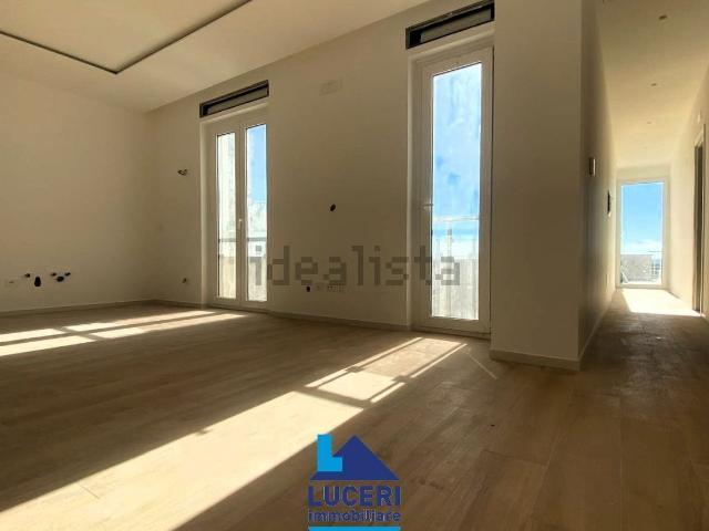 Appartamento in vendita di 107 m² in Via Giovanni Pascoli