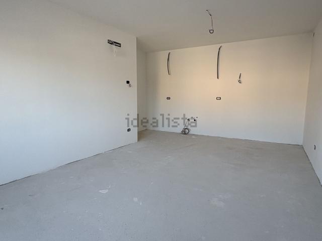 Appartamento in vendita di 107 m² in Via Guglielmo Marconi