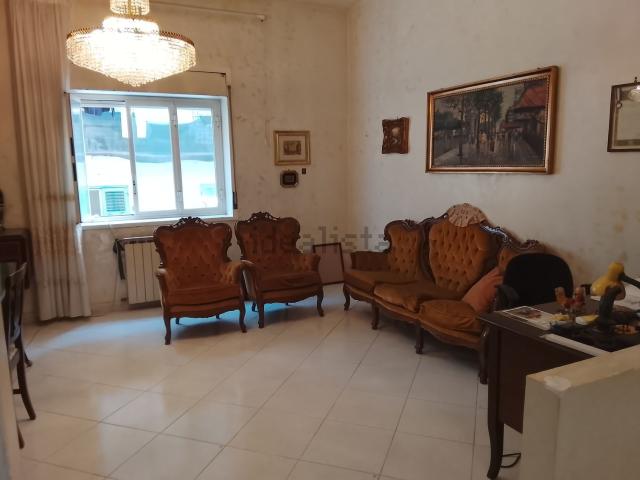 Appartamento in vendita di 107 m² in Via Don Luigi Sturzo