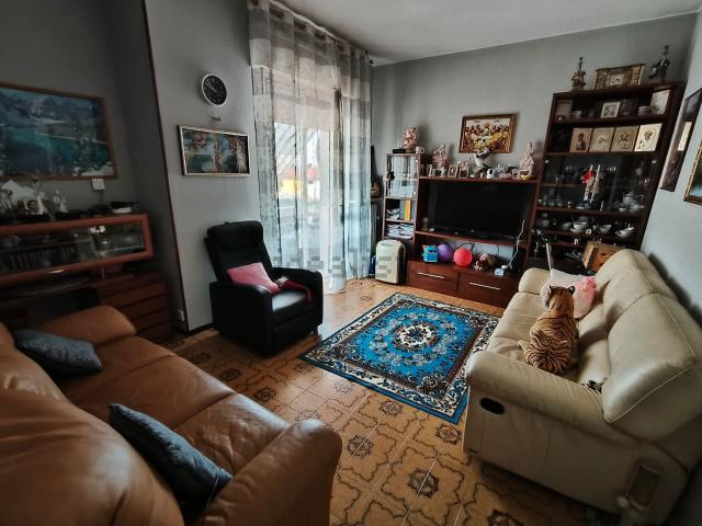 Appartamento in vendita di 107 m² in Via Dante Alighieri