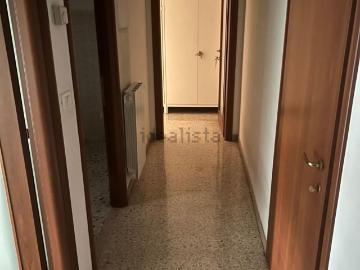 Appartamento in vendita di 107 m² in Via degli Aurunci