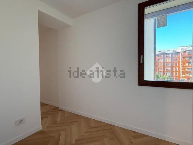 Appartamento in vendita di 107 m² in Via del Bersagliere
