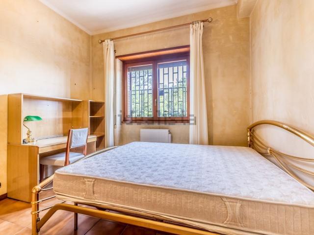 Appartamento in vendita di 107 m² in Via di Casalotti, 282