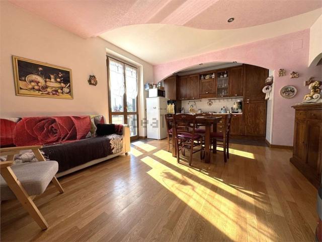 Appartamento in vendita di 107 m² in Via Fonte Luna, 4