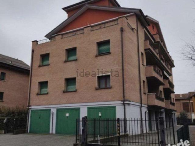 Appartamento in vendita di 107 m² in Via Fratelli Carracci, 4