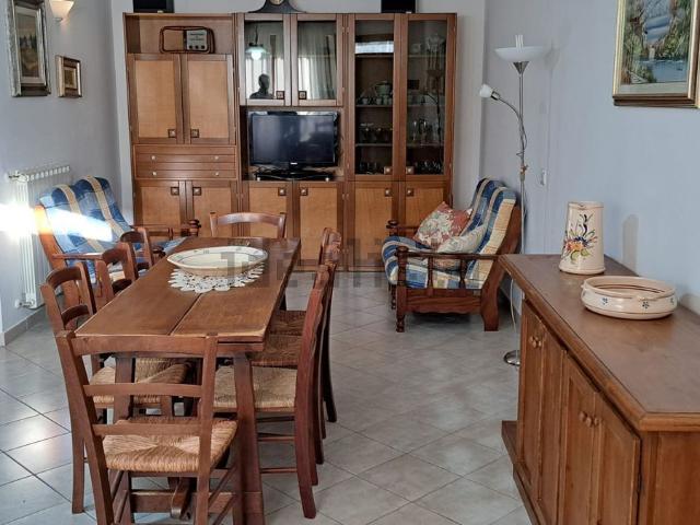 Appartamento in vendita di 107 m² in Via Fratelli Bandiera