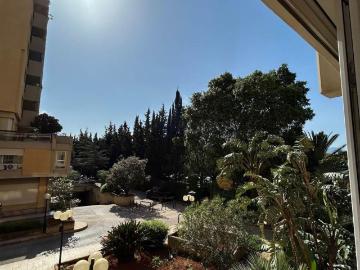 Appartamento in vendita di 107 m² in Via Imperatore Federico, 70
