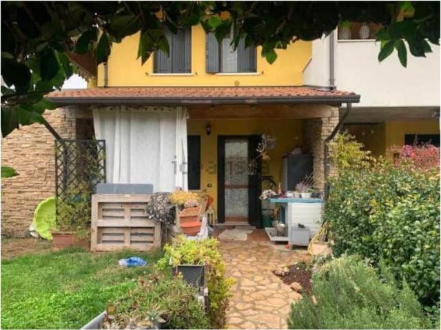 Appartamento in vendita di 107 m² in Via Ines Cara, 9
