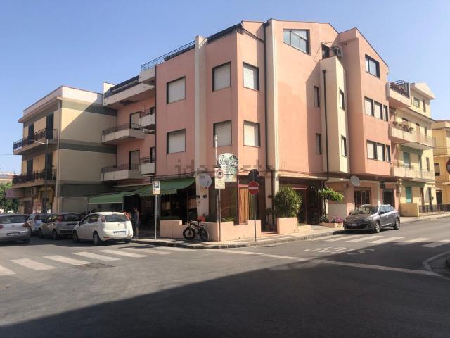 Appartamento in vendita di 107 m² in Via IV Novembre, 64