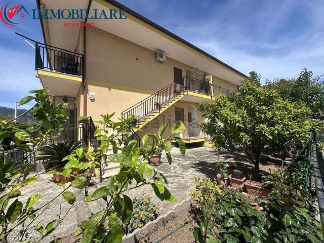 Appartamento in vendita di 107 m² in Via Olivarella