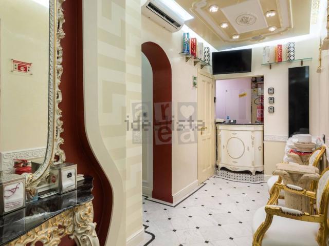 Appartamento in vendita di 107 m² in Via Ostiense, 353