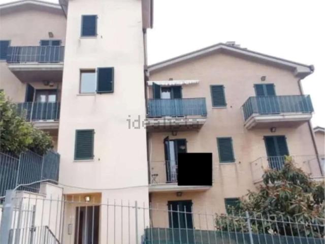 Appartamento in vendita di 107 m² in Via L. Ariosto, 91