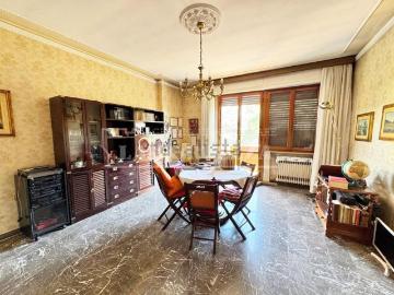 Appartamento in vendita di 107 m² in Via Lucchese