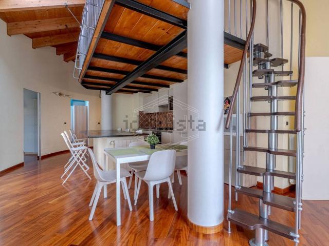 Appartamento in vendita di 107 m² in Via Luigi Cibrario