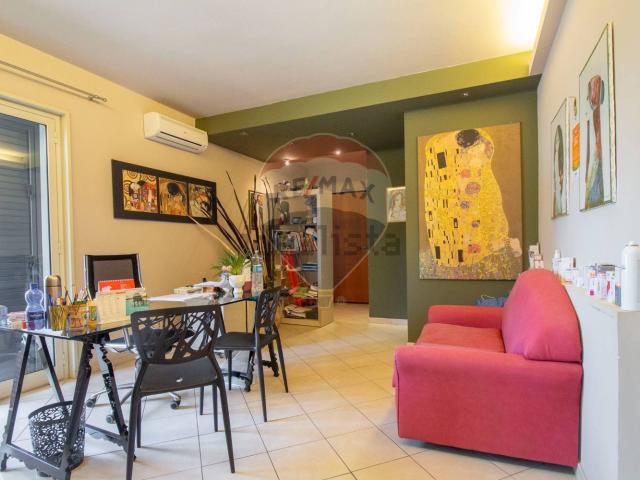 Appartamento in vendita di 107 m² in Via Morgioni, 10