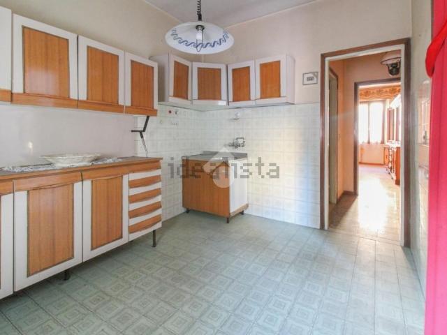 Appartamento in vendita di 107 m² in Via Mario Bettinzoli