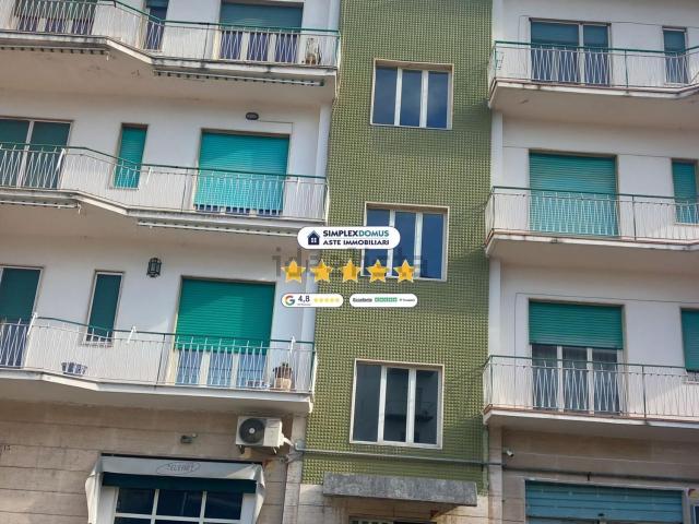 Appartamento in vendita di 107 m² in Via Maria Pacifico