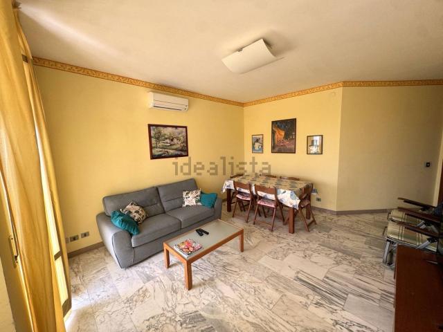 Appartamento in vendita di 107 m² in Via Nazario Sauro