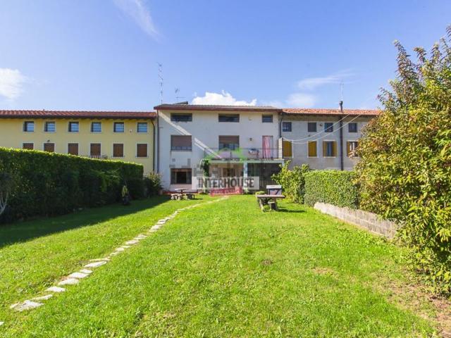 Appartamento in vendita di 107 m² in Via San Martino, 80