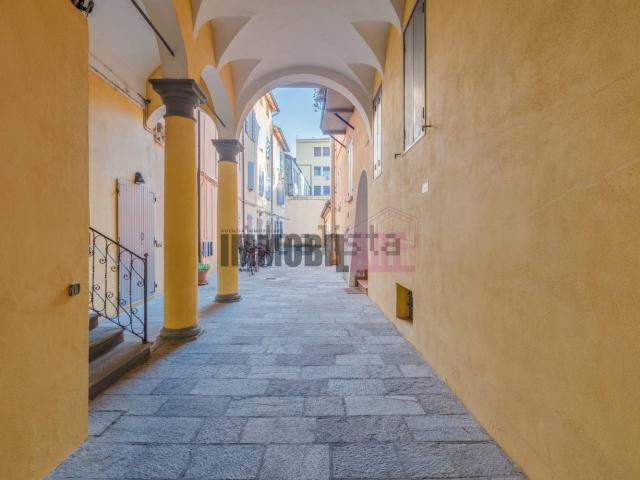 Appartamento in vendita di 107 m² in Via San Filippo, 9