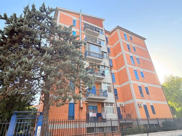Appartamento in vendita di 107 m² in Via Schiavo da Bari, 2