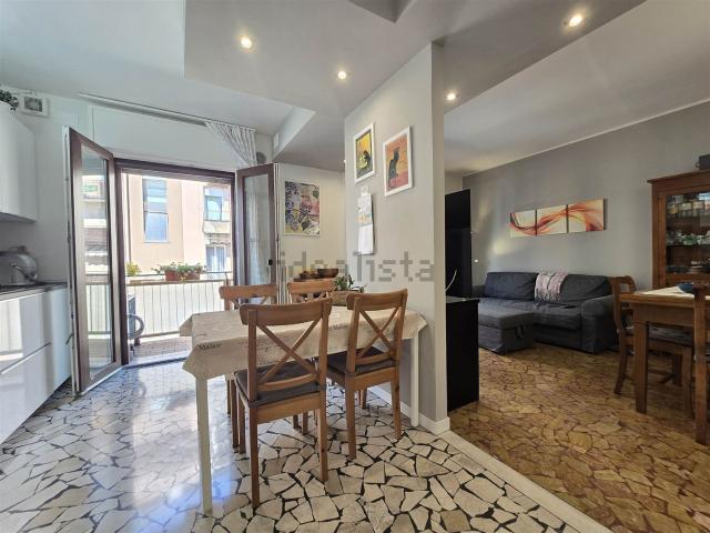 Appartamento in vendita di 107 m² in Via Servi di Maria