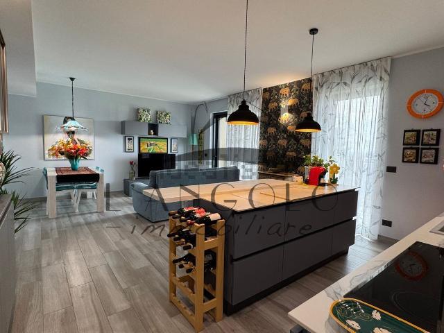 Appartamento in vendita di 107 m² in Via Pier Paolo Pasolini, 66