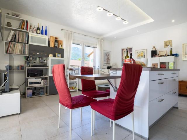 Appartamento in vendita di 107 m² in Via Principale, 34