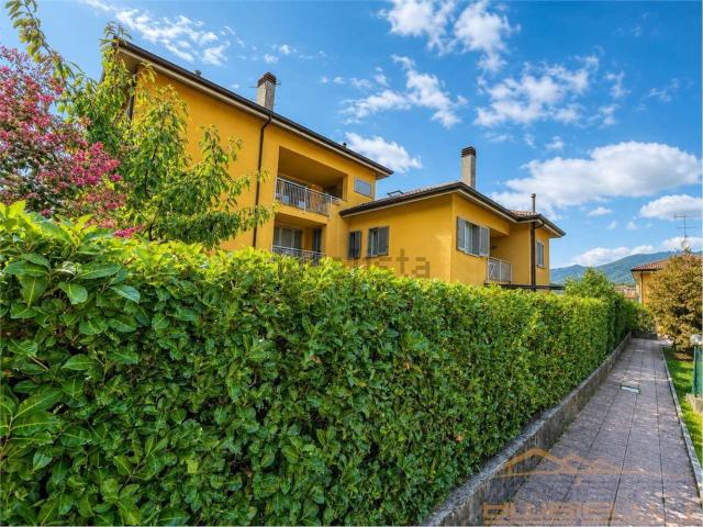 Appartamento in vendita di 107 m² in Via Privata Europa, 20