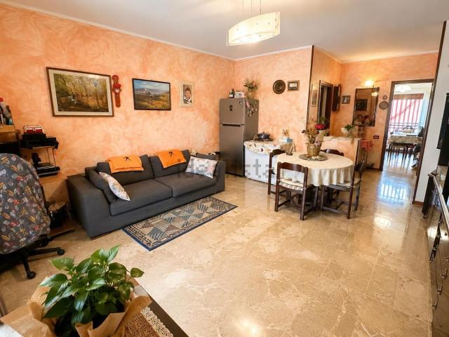 Appartamento in vendita di 107 m² in Via Roma, 10