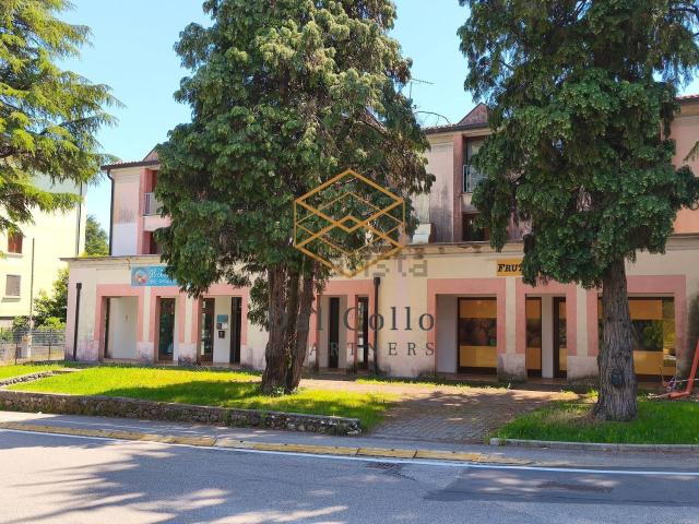 Appartamento in vendita di 107 m² in Via Riva di Magrè, 23