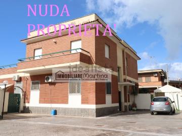 Appartamento in vendita di 107 m² in Viale delle Viole, 16