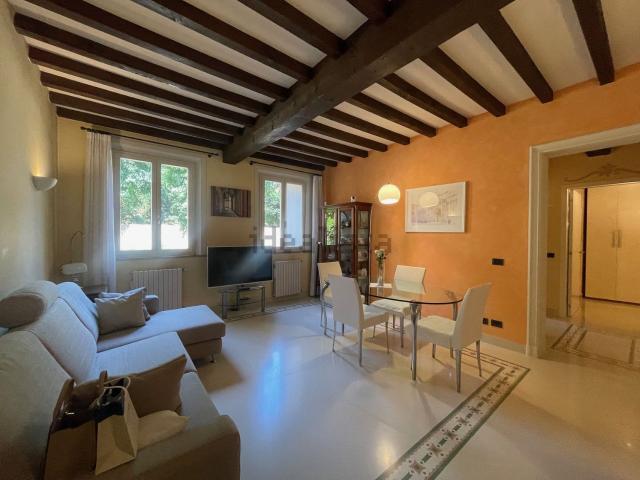 Appartamento in vendita di 107 m² in Corso Adriano