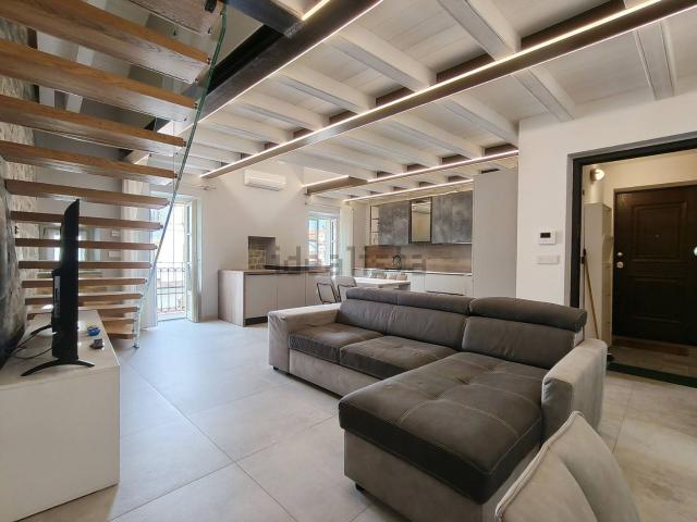 Appartamento in vendita di 107 m² in Piazza Boves, 6