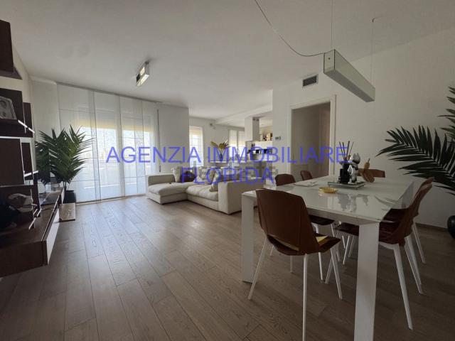 Appartamento in vendita di 108 m² in Via Corso