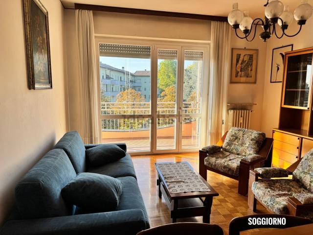 Appartamento in vendita di 108 m² in Via Cantoreggio