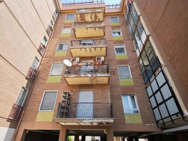 Appartamento in vendita di 108 m² in Via Capitanata, 20